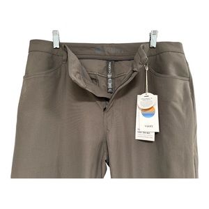 NWT - Vuori Men’s Meta Pants - size 36
